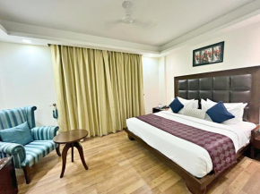 Отель The Grand Orion - Kailash Colony  Нью-Дели